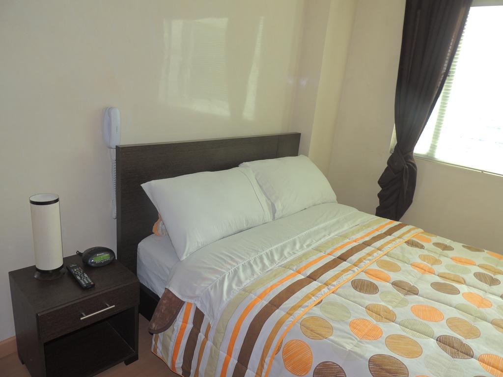 Titan Hotel & Spa Bogotá Zimmer foto