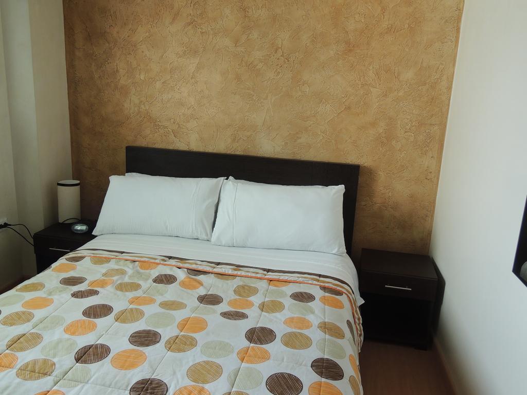 Titan Hotel & Spa Bogotá Zimmer foto